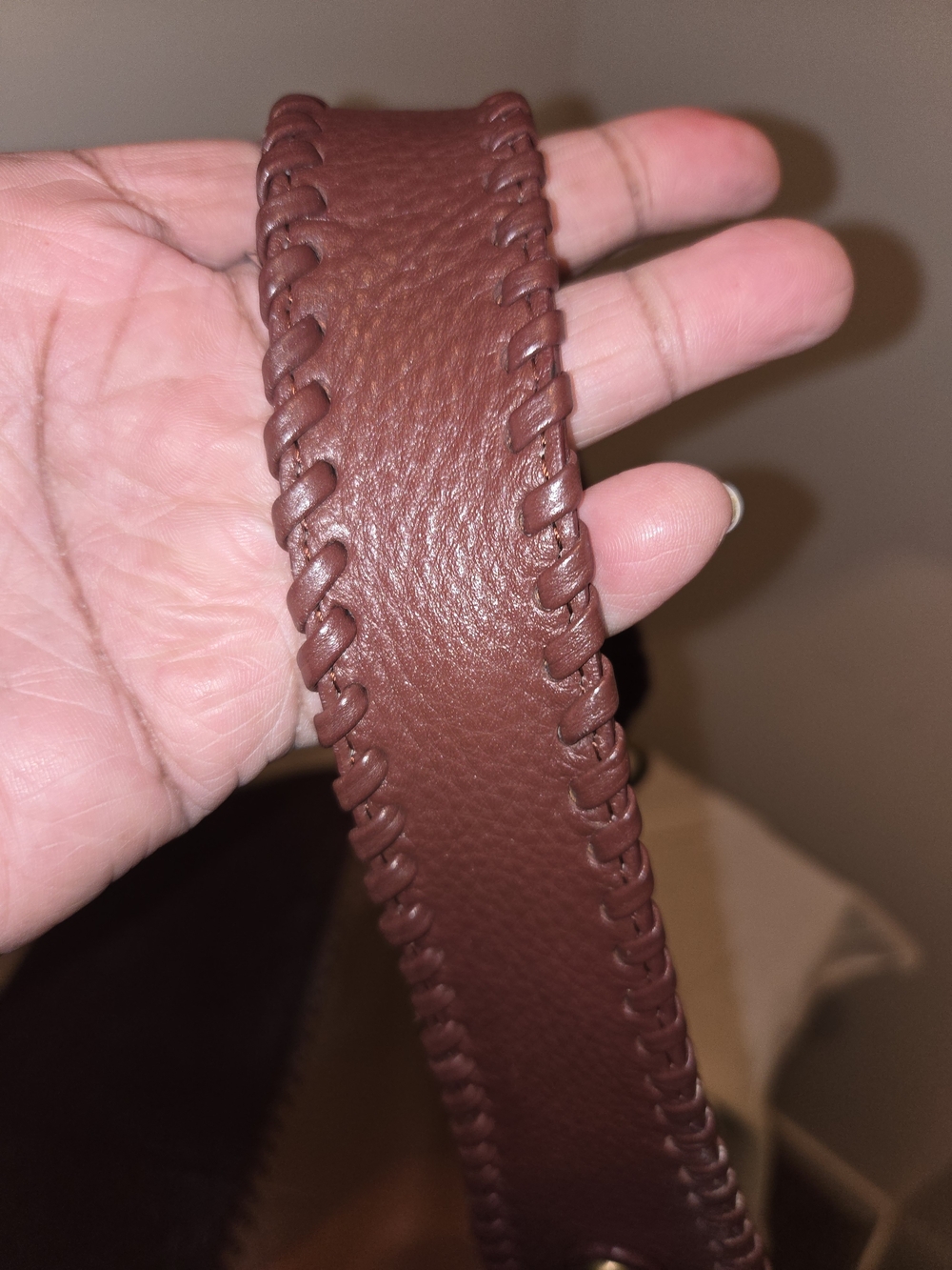 Beautiful Sharif Embossed Chocolate/Tan Leather Hobo. Great Pre-owned Condition - Picture 7 of 9